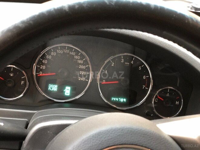 Jeep Cherokee 2011, 144,000 km - 3.7 l - Bakı