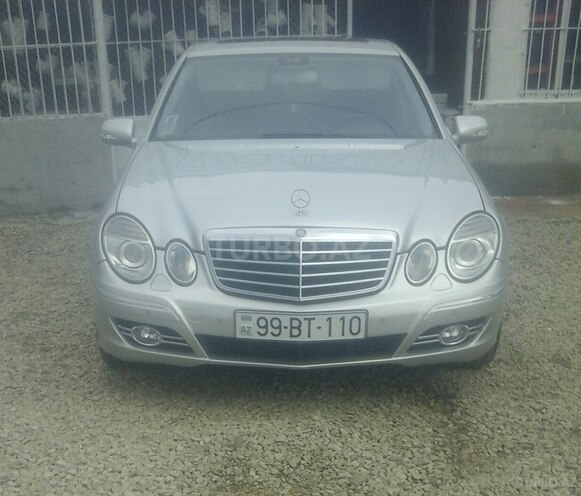 Mercedes E 320 2002, 282,000 km - 3.2 l - Salyan