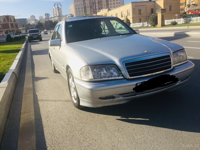 Mercedes C 220 1999, 350,000 km - 2.2 l - Bakı