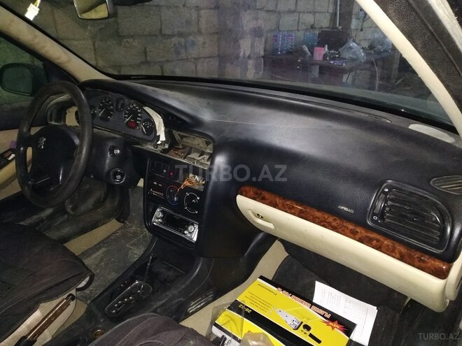 Peugeot 406 1999, 195,000 km - 2.0 l - Bakı