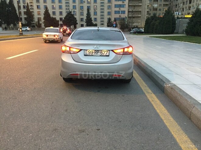 Hyundai Elantra 2011, 135,000 km - 1.8 l - Bakı