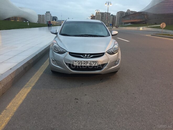 Hyundai Elantra 2011, 135,000 km - 1.8 l - Bakı
