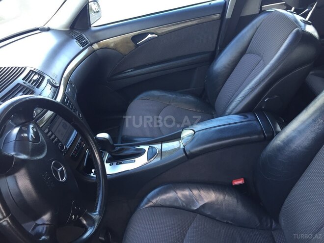 Mercedes E 270 2002, 302,000 km - 2.7 l - Sumqayıt