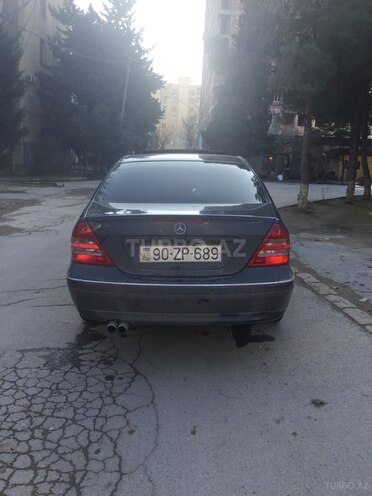 Mercedes C 240 2001, 227,000 km - 2.4 l - Bakı
