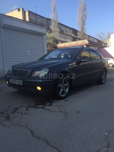 Mercedes C 240 2001, 227,000 km - 2.4 l - Bakı