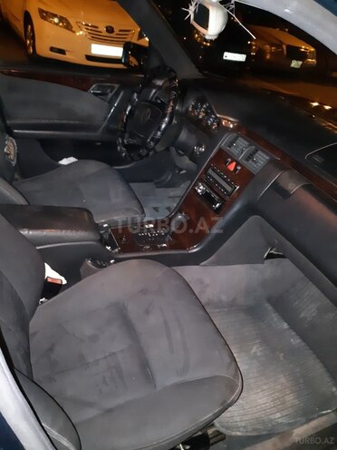 Mercedes E 230 1996, 179,000 km - 2.3 l - Bakı