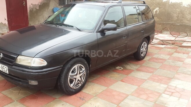 Opel Astra 1995, 324,445 km - 2.0 л - Sumqayıt