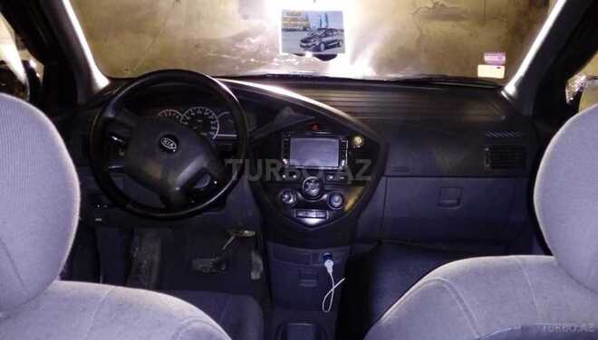 Kia Carens 2002, 220,000 km - 2.0 л - Bakı