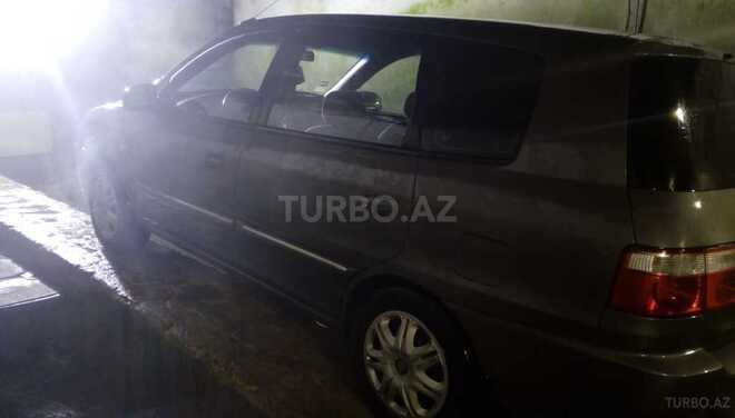 Kia Carens 2002, 220,000 km - 2.0 л - Bakı