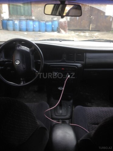 Opel Vectra 1997, 270,000 km - 2.0 l - Bakı