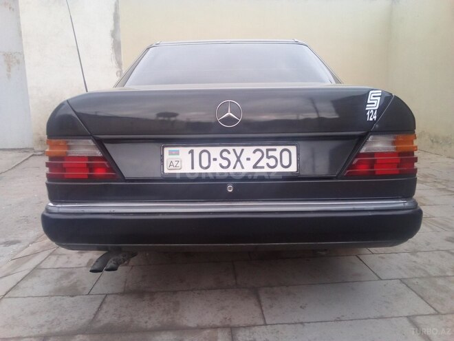 Mercedes E 260 1990, 314,000 km - 2.6 л - Bakı