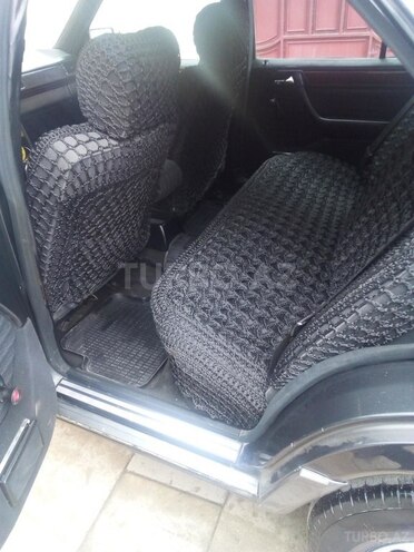 Mercedes E 260 1990, 314,000 km - 2.6 л - Bakı