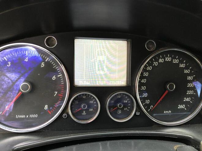 Volkswagen Touareg 2003, 295,000 km - 3.2 л - Ağdam