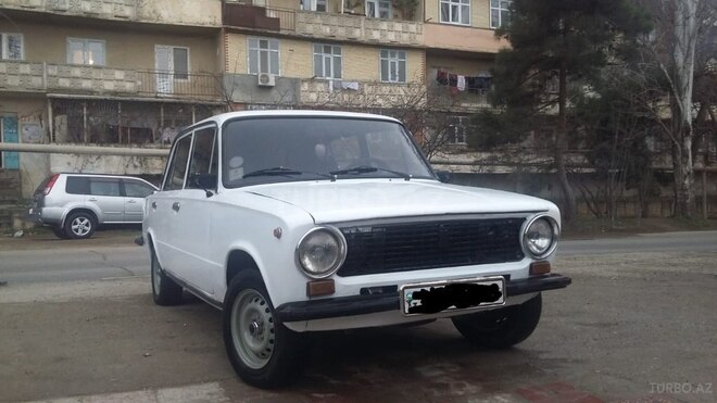 LADA (VAZ) 21011 1980, 250,000 km - 1.6 л - Bakı