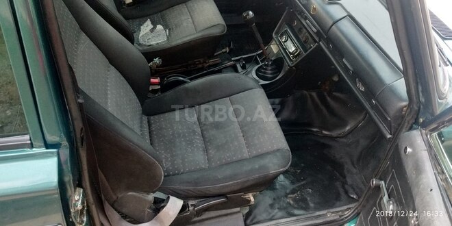 LADA (VAZ) 2106 1983, 690,580 km - 1.6 l - Salyan