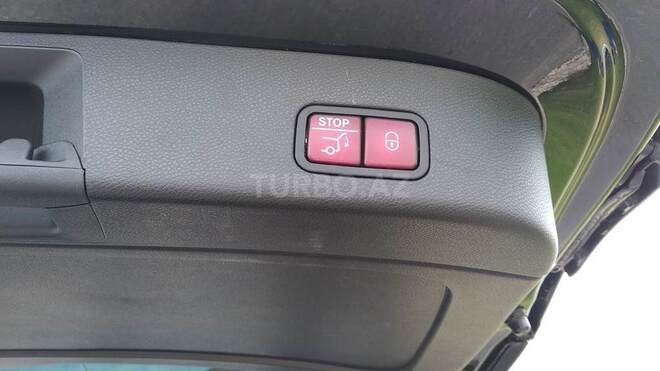 Mercedes  2016, 26,000 km - 3.0 l - Bakı