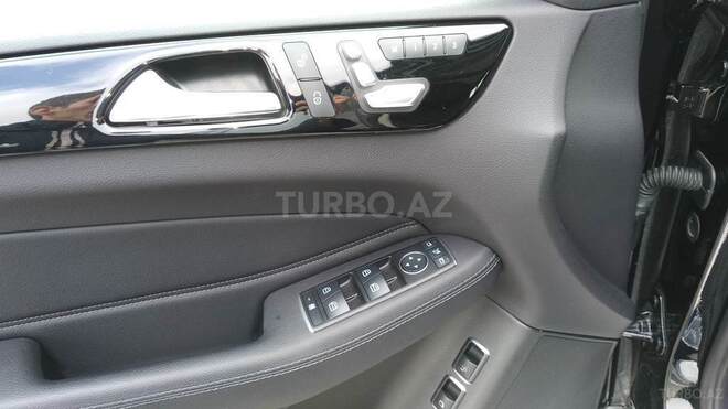 Mercedes  2016, 26,000 km - 3.0 l - Bakı