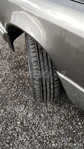 Mercedes E 250 1991, 359,999 km - 2.5 л - Salyan