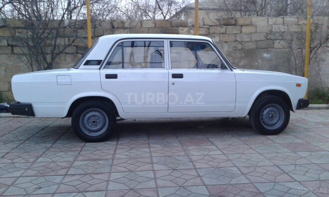 LADA (VAZ) 2107 2008, 180,000 km - 1.6 л - Bakı
