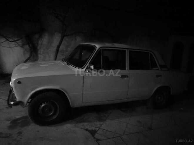 LADA (VAZ) 21011 1985, 150,000 km - 1.3 л - Bakı