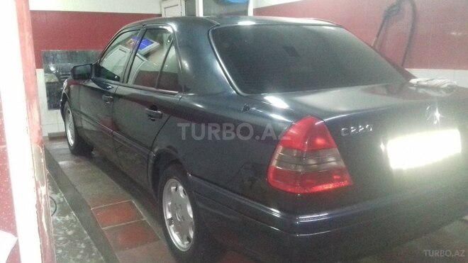 Mercedes C 220 1995, 517,857 km - 2.2 l - Sumqayıt