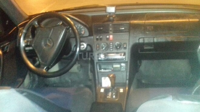 Mercedes C 220 1995, 517,857 km - 2.2 l - Sumqayıt