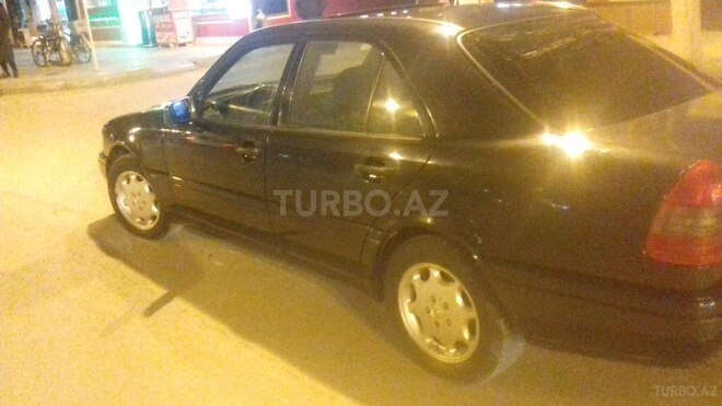 Mercedes C 220 1995, 517,857 km - 2.2 l - Sumqayıt