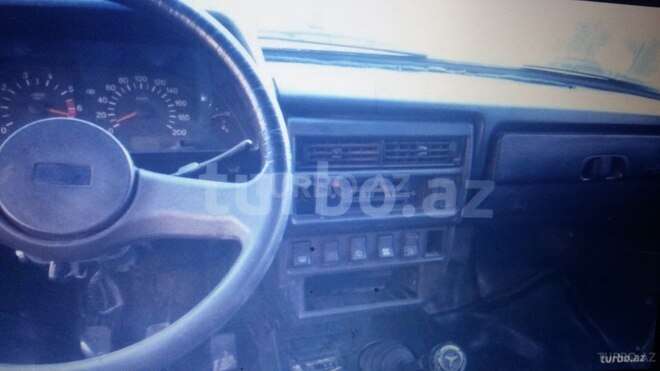 LADA (VAZ) Niva 1986, 233,000 km - 1.6 l - Şirvan