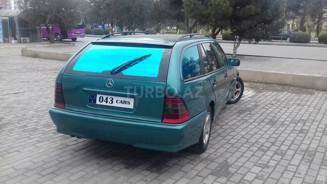 Mercedes C 220 1999, 252,559 km - 2.2 l - Sumqayıt