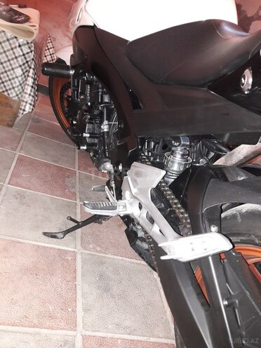 Suzuki  2010, 22,799 km - 0.6 l - Bakı