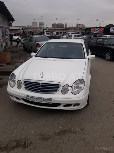 Mercedes E 220 2005, 256,000 km - 2.2 l - Bakı