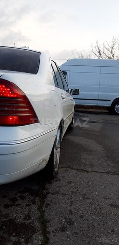 Mercedes C 240 2001, 230,000 km - 2.6 l - Bakı