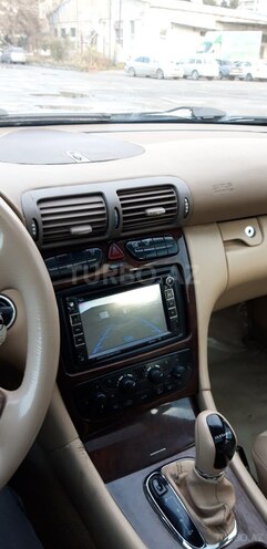 Mercedes C 240 2001, 230,000 km - 2.6 l - Bakı