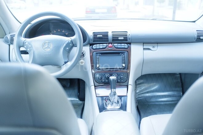 Mercedes C 240 2003, 342,000 km - 2.6 l - Bakı