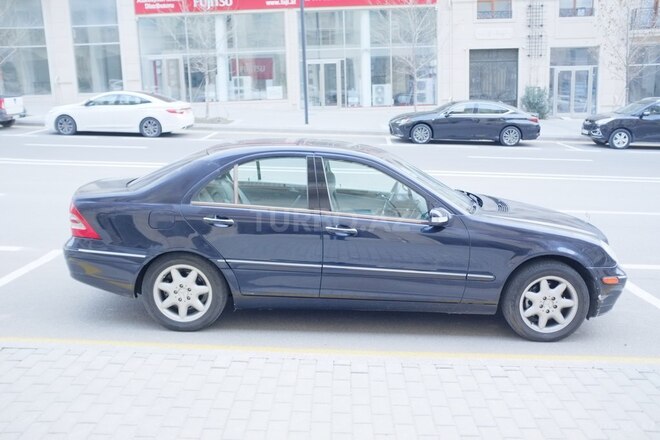 Mercedes C 240 2003, 342,000 km - 2.6 l - Bakı