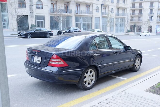 Mercedes C 240 2003, 342,000 km - 2.6 l - Bakı