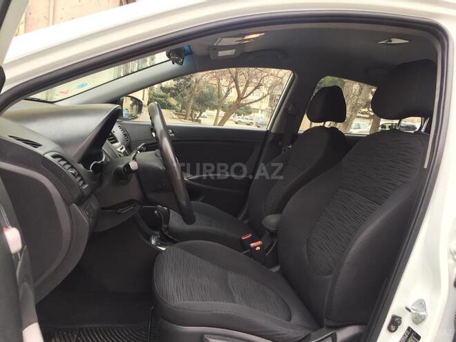 Hyundai Accent 2014, 84,000 km - 1.6 l - Bakı