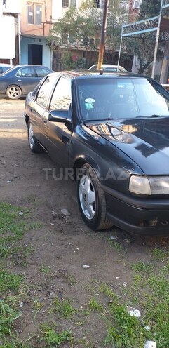 Opel Vectra 1995, 316,600 km - 2.0 l - Bakı