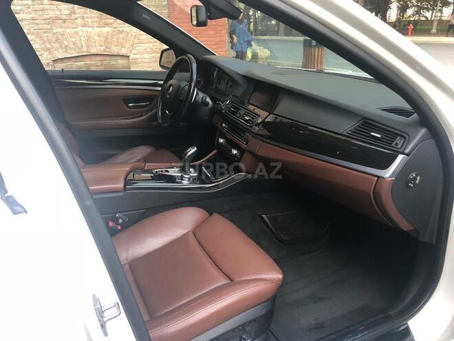 BMW 535 2011, 137,000 km - 3.0 л - Gəncə