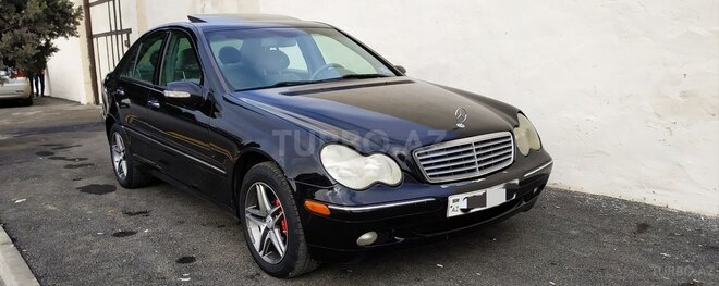 Mercedes C 240 2003, 295,000 km - 2.4 l - Bakı