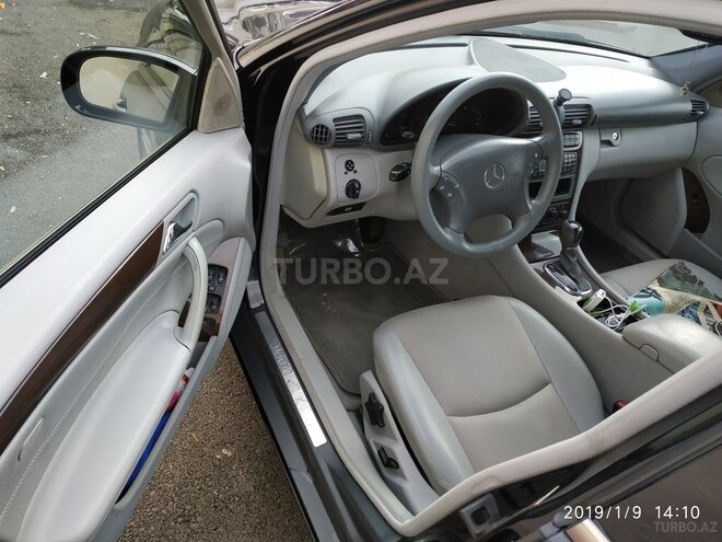 Mercedes C 240 2003, 295,000 km - 2.4 l - Bakı