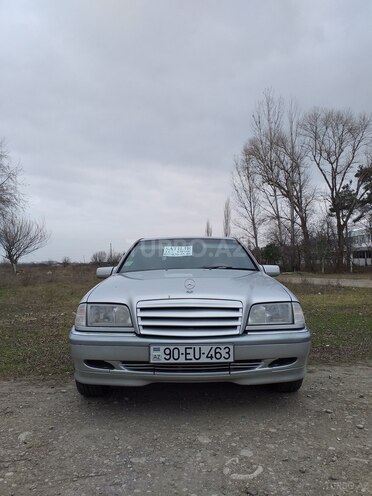 Mercedes C 240 1998, 215,000 km - 2.4 l - Yevlax