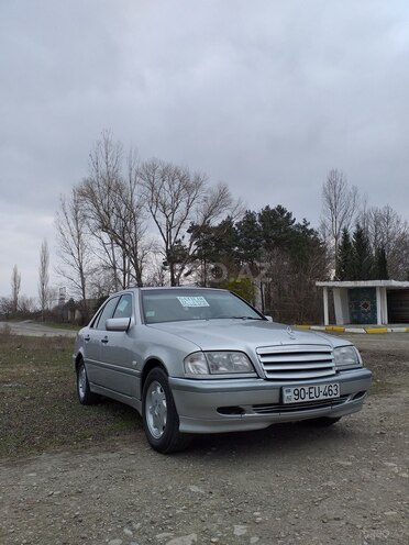 Mercedes C 240 1998, 215,000 km - 2.4 l - Yevlax