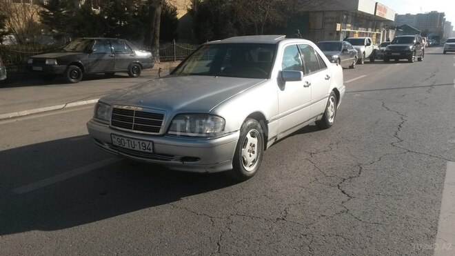 Mercedes C 180 1995, 232,000 km - 1.8 l - Bakı