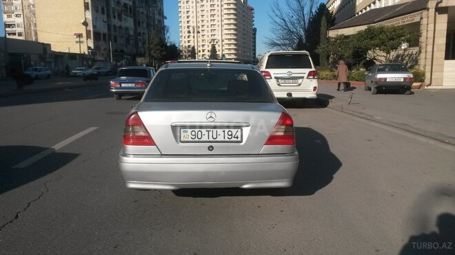 Mercedes C 180 1995, 232,000 km - 1.8 l - Bakı