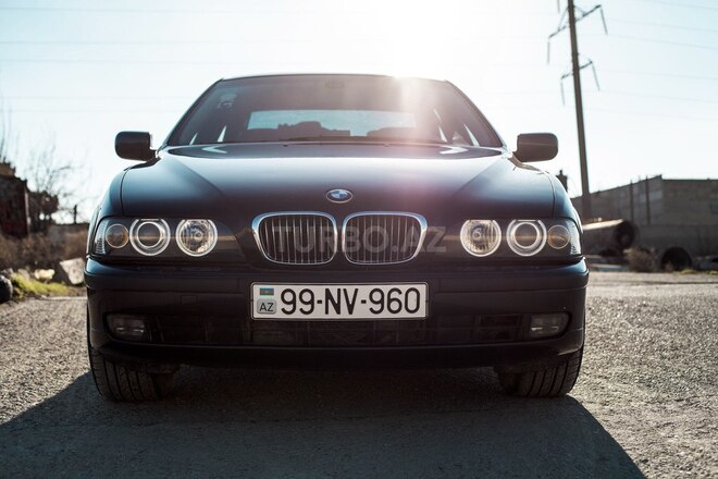 BMW 523 1999, 230,000 km - 2.5 l - Bakı