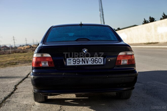 BMW 523 1999, 230,000 km - 2.5 l - Bakı
