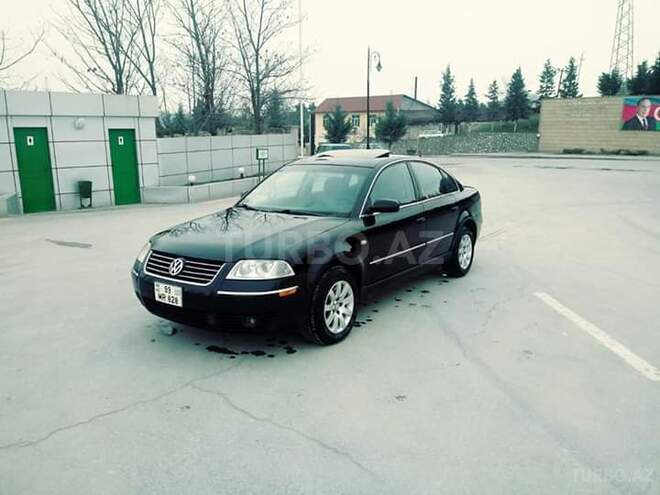 Volkswagen Passat 2001, 196,000 km - 1.8 l - Şamaxı
