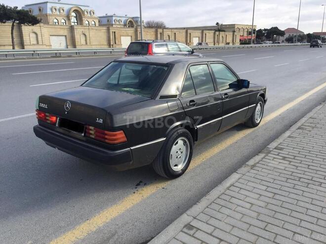 Mercedes 190 1992, 216,000 km - 1.8 l - Bakı