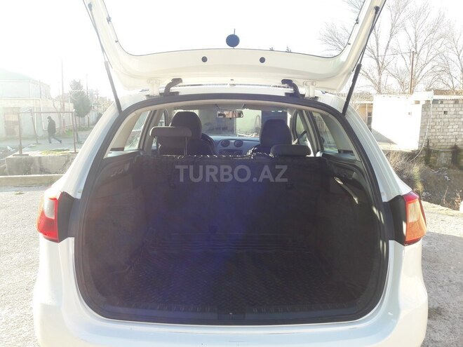 SEAT Ibiza 2013, 139,000 km - 1.4 l - Bakı